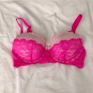 Victoria’s Secret Crystal Studded Pink Lace Bra